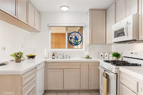 Kitchen - 10518 Eagan Dr, Whittier, CA 90604 photo 2 of 3