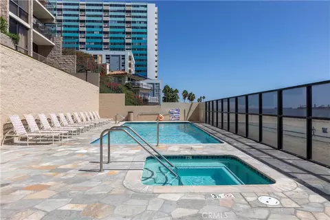 Exterior - 1750 E Ocean #501, Long Beach, CA 90802 photo 4 of 5