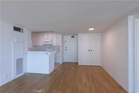Living - 1750 E Ocean #501, Long Beach, CA 90802 photo 4 of 11