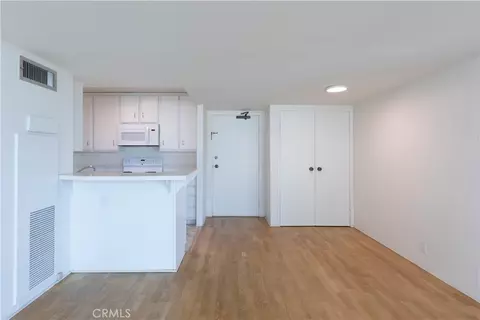 Living - 1750 E Ocean #501, Long Beach, CA 90802 photo 3 of 11