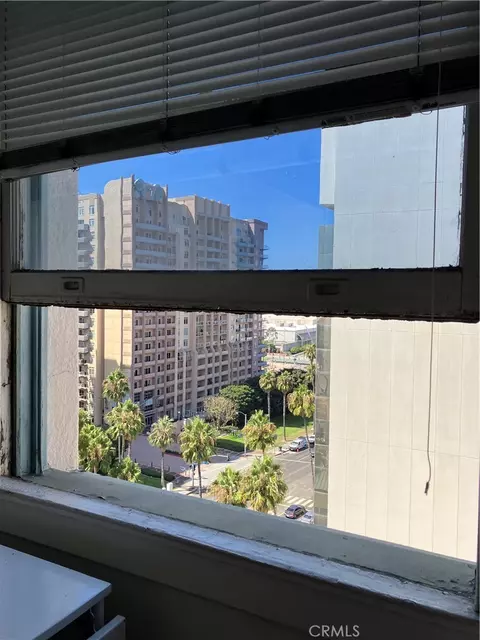 View/Area - 455 E Ocean Blvd, Long Beach, CA 90802 photo 1 of 2