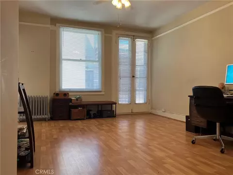 Living - 455 E Ocean Blvd, Long Beach, CA 90802 photo 6 of 7