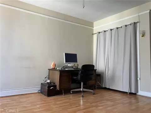 Living - 455 E Ocean Blvd, Long Beach, CA 90802 photo 1 of 7