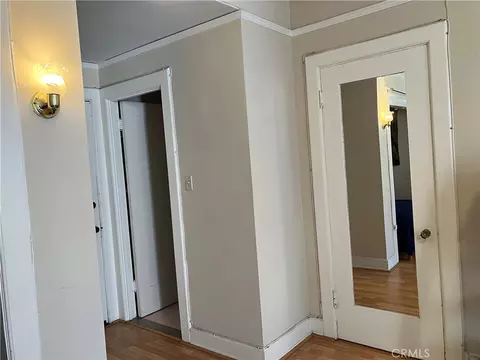 Entry Way - 455 E Ocean Blvd, Long Beach, CA 90802 photo 2 of 2