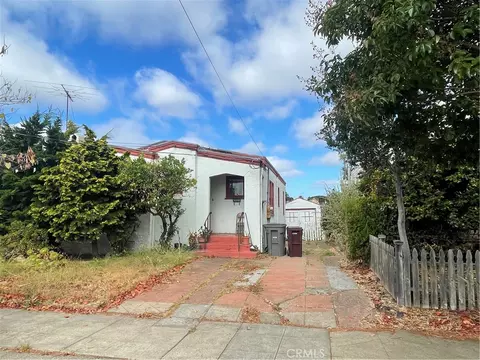 3063 Maple Ave, Oakland, CA 94602
