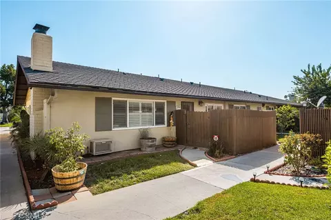 134 S Magnolia Ave #2C, Anaheim, CA 92804