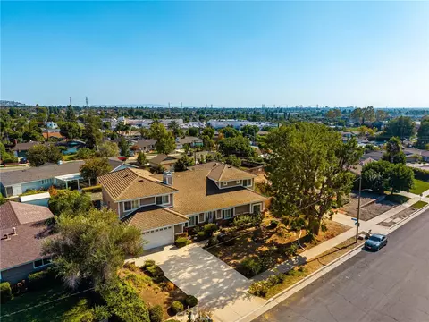 View/Area - 2338 E Altura, Orange, CA 92867 photo 2 of 7