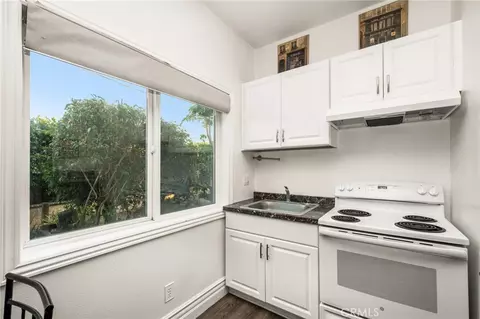 Kitchen - 2338 E Altura, Orange, CA 92867 photo 4 of 4