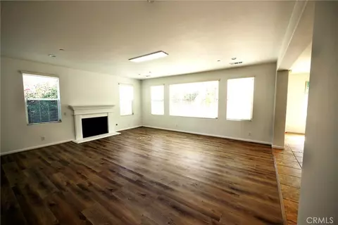 Living - 10926 Playa Del Sol, Riverside, CA 92503 photo 2 of 3