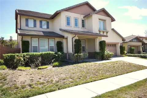 Exterior - 10926 Playa Del Sol, Riverside, CA 92503 photo 3 of 6