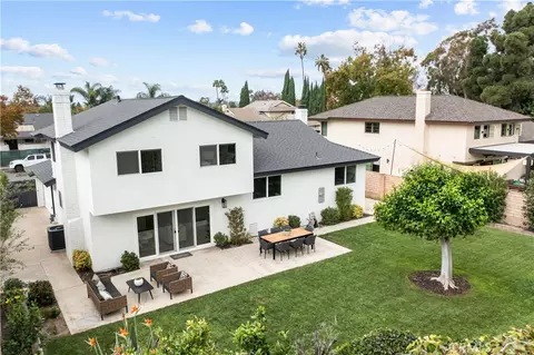 Exterior - 2772 Tern Cir, Costa Mesa, CA 92626 photo 4 of 6