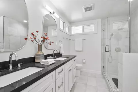 Bath - 2772 Tern Cir, Costa Mesa, CA 92626 photo 3 of 3