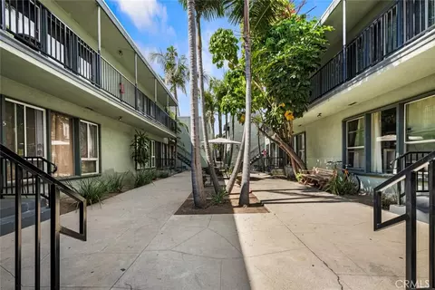 Exterior - 438 Cedar #7, Long Beach, CA 90802 photo 4 of 5