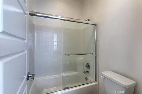 Bath - 428 Broadway, Brea, CA 92821 photo 6 of 6