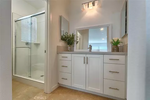 Bath - 428 Broadway, Brea, CA 92821 photo 4 of 6