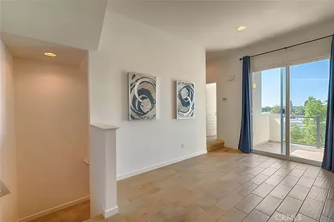 Living - 428 Broadway, Brea, CA 92821 photo 1 of 1
