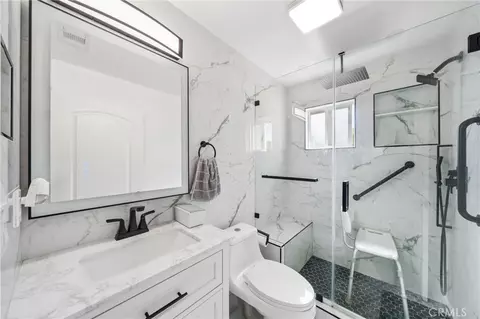 Bath - 7676 Birchleaf, Pico Rivera, CA 90660 photo 1 of 2