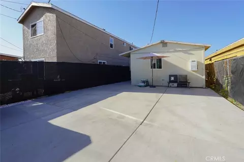 Exterior - 1434 W 153rd, Compton, CA 90220 photo 3 of 3