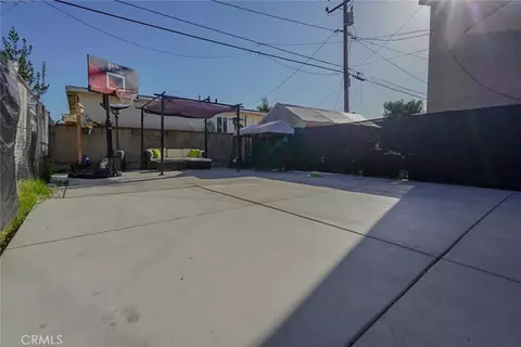 Exterior - 1434 W 153rd, Compton, CA 90220 photo 2 of 3