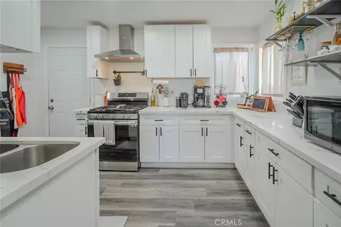 Kitchen - 1434 W 153rd, Compton, CA 90220 photo 1 of 1