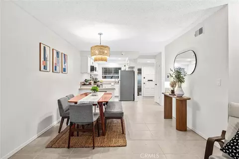 Dining - 1881 Mitchell, Tustin, CA 92780 photo 4 of 4