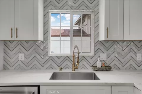 Kitchen - 18820 Coltman, Carson, CA 90746 photo 4 of 7