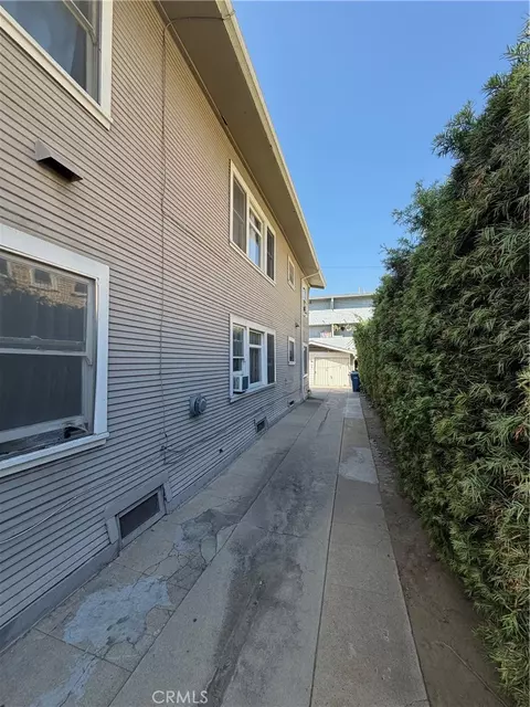 333 W 9th, Long Beach, CA 90813 photo 2