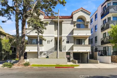 812 Hudson, Los Angeles, CA 90038