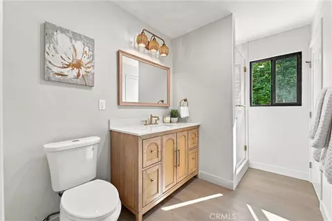 Bath - 718 Kenoak, Placentia, CA 92870 photo 7 of 7