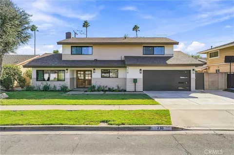 Exterior - 718 Kenoak, Placentia, CA 92870 photo 4 of 10