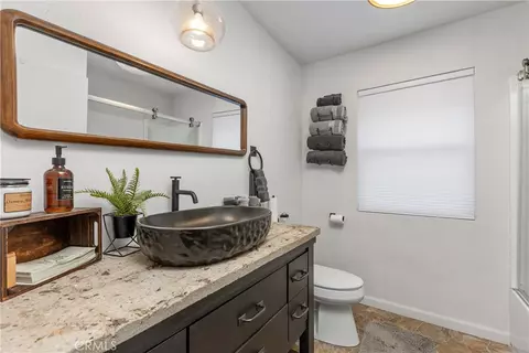 Bath - 1218 Creelman, Ramona, CA 92065 photo 1 of 2
