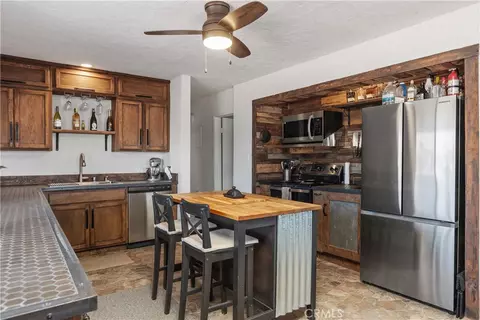 Kitchen - 1218 Creelman, Ramona, CA 92065 photo 3 of 6