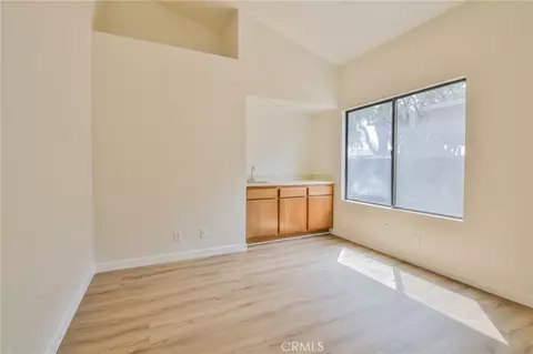 Living - 5192 Galano Dr, Camarillo, CA 93012 photo 7 of 9