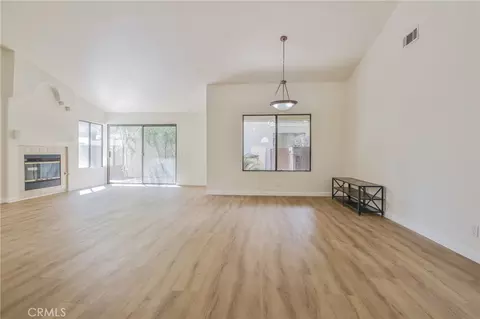 Living - 5192 Galano Dr, Camarillo, CA 93012 photo 3 of 9