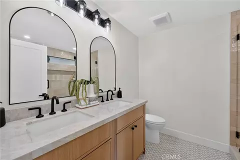 Bath - 5092 Equestrian, Orange, CA 92869 photo 5 of 9