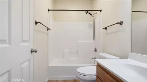 Bath - 93 Kansas #602, Redlands, CA 92373 photo 1 of 2