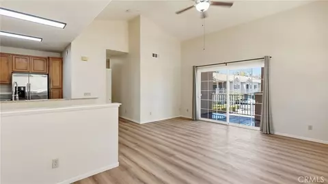 Living - 93 Kansas #602, Redlands, CA 92373 photo 5 of 6