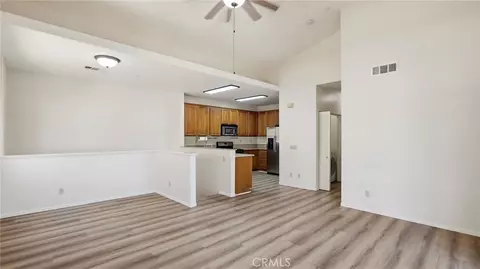 Living - 93 Kansas #602, Redlands, CA 92373 photo 2 of 6