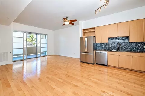388 E Ocean Blvd #511, Long Beach, CA 90802 photo 2