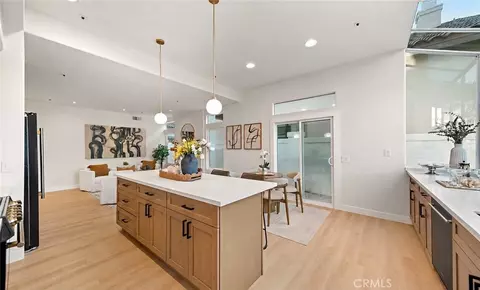 Kitchen - 6727 E Pinnacle Pointe, Orange, CA 92869 photo 3 of 7