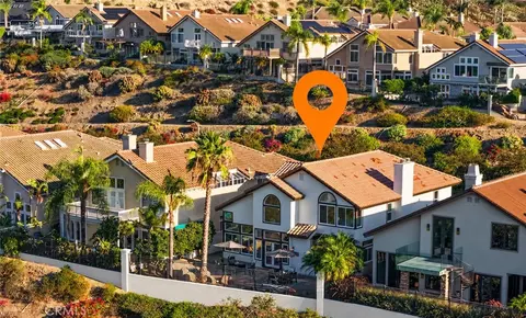 View/Area - 6727 E Pinnacle Pointe, Orange, CA 92869 photo 2 of 4