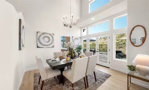 Dining - 6727 E Pinnacle Pointe, Orange, CA 92869 photo 4 of 5