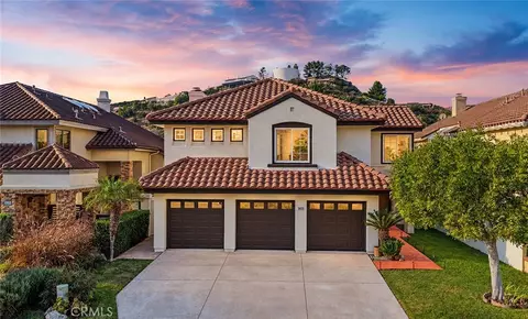 Exterior - 6727 E Pinnacle Pointe, Orange, CA 92869 photo 2 of 3