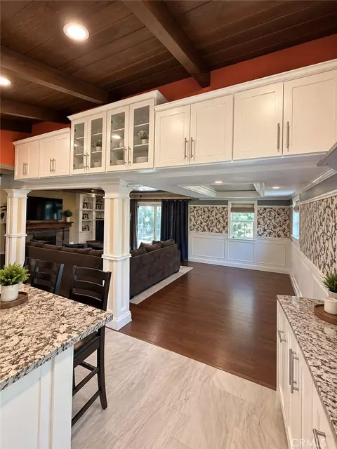 1370 Keri, Chico, CA 95926 photo 4
