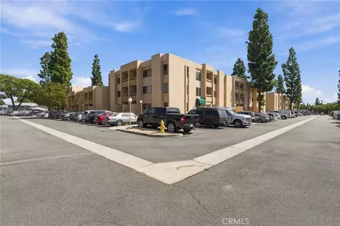 Exterior - 351 N N Frd, Fullerton, CA 92832 photo 7 of 8