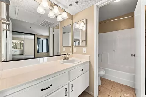 Bath - 351 N N Frd, Fullerton, CA 92832 photo 3 of 3