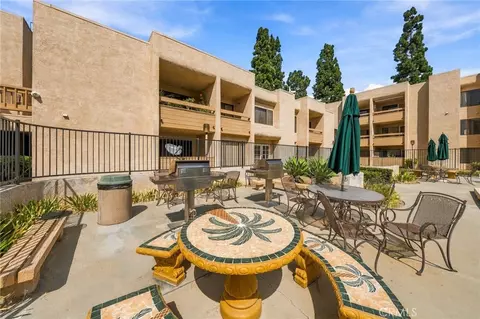 Exterior - 351 N N Frd, Fullerton, CA 92832 photo 6 of 8