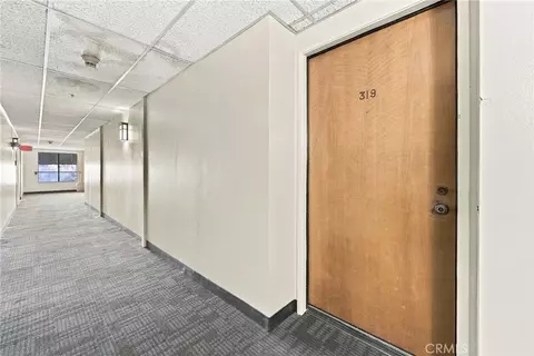 Entry Way - 351 N N Frd, Fullerton, CA 92832 photo 1 of 2