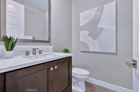 Bath - 168 Crossover, Irvine, CA 92618 photo 3 of 11