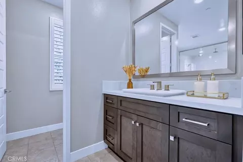 Bath - 168 Crossover, Irvine, CA 92618 photo 8 of 11